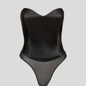 Aritzia Bodysuit Black Babaton Blaze size 00 new with tags